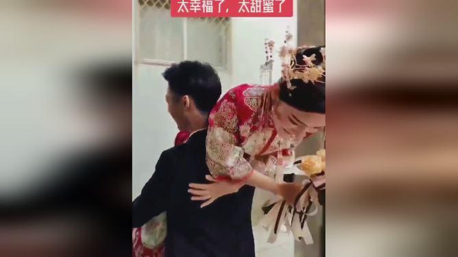 小猫钓鱼游戏龙王版有船